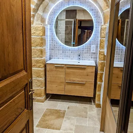 La Pivoine * Сарла-ла-Канеда